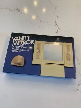 Vintage Vanity Mirror Portable Lighted Make Up Mirror w/ Box Tested Works